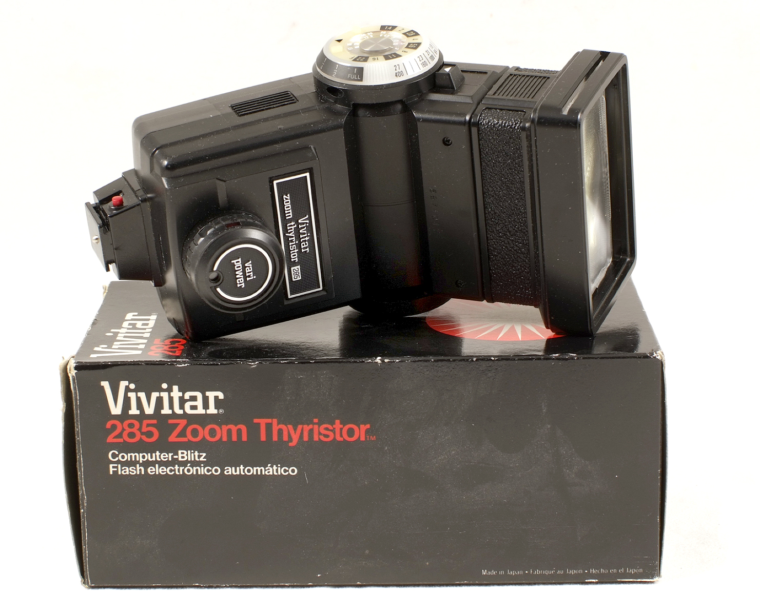 Quantity of Vivitar 283 and Other Flash Units. To include 2x 283 Auto Thyristor units, boxed 285 - Image 3 of 3