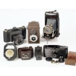 Interesting Collection of Bakelite & Plastic Cameras. To include Univex, Pontiac, Sakura, Purma