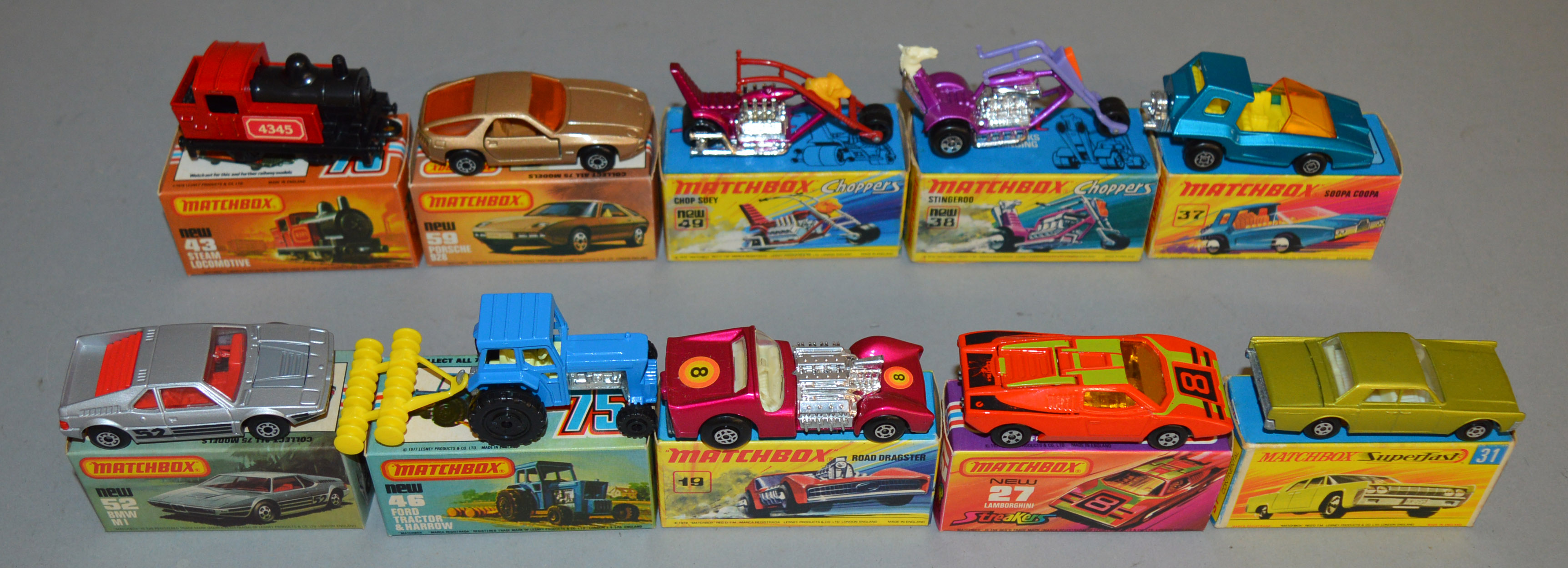 10 Matchbox Superfast diecast models including 19 Road Dragster, 27, 31 Lincoln Continental, 37,