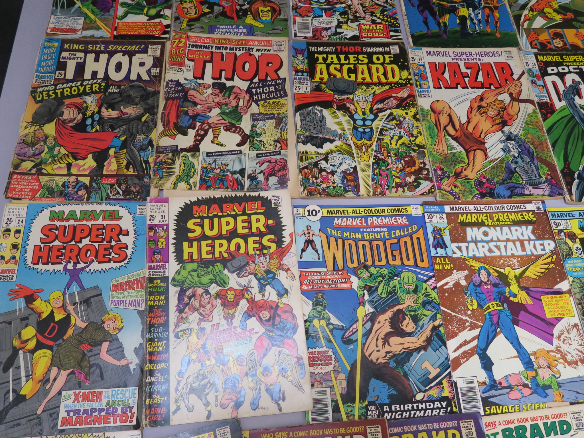 Collection of Marvel comics including The Mighty Thor annual number 1 1965, no 2 1966, no 5, plus - Image 3 of 3