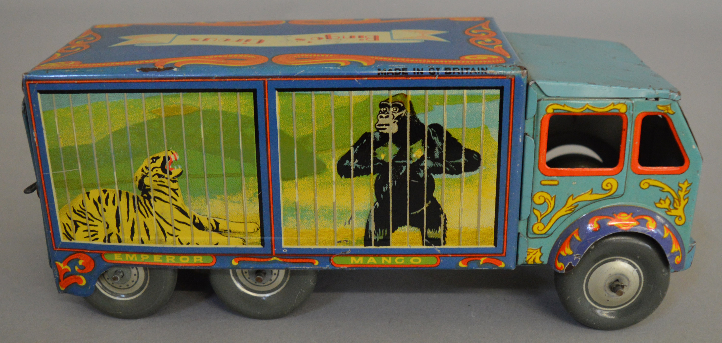An unboxed and attractively lithographed  Mettoy tinplate 'Bingo's Circus'  six wheel Van with - Image 3 of 5