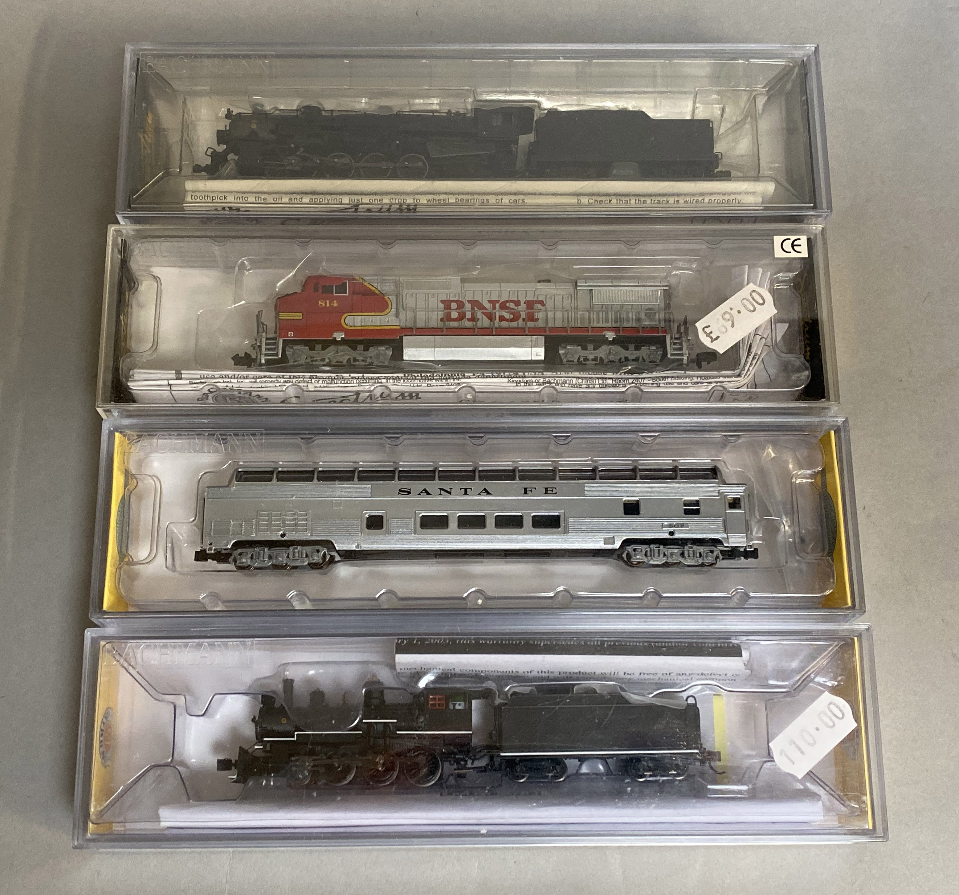 Ex-Shop Stock N gauge Bachmann / Spectrum 3 x Engines 86075, 86151, 51452, together with a 74352 San