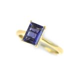 An 18ct H/M Iolite set ring, approx Iolite weight 1.25cts, size P, approx gross weight 3.3gms