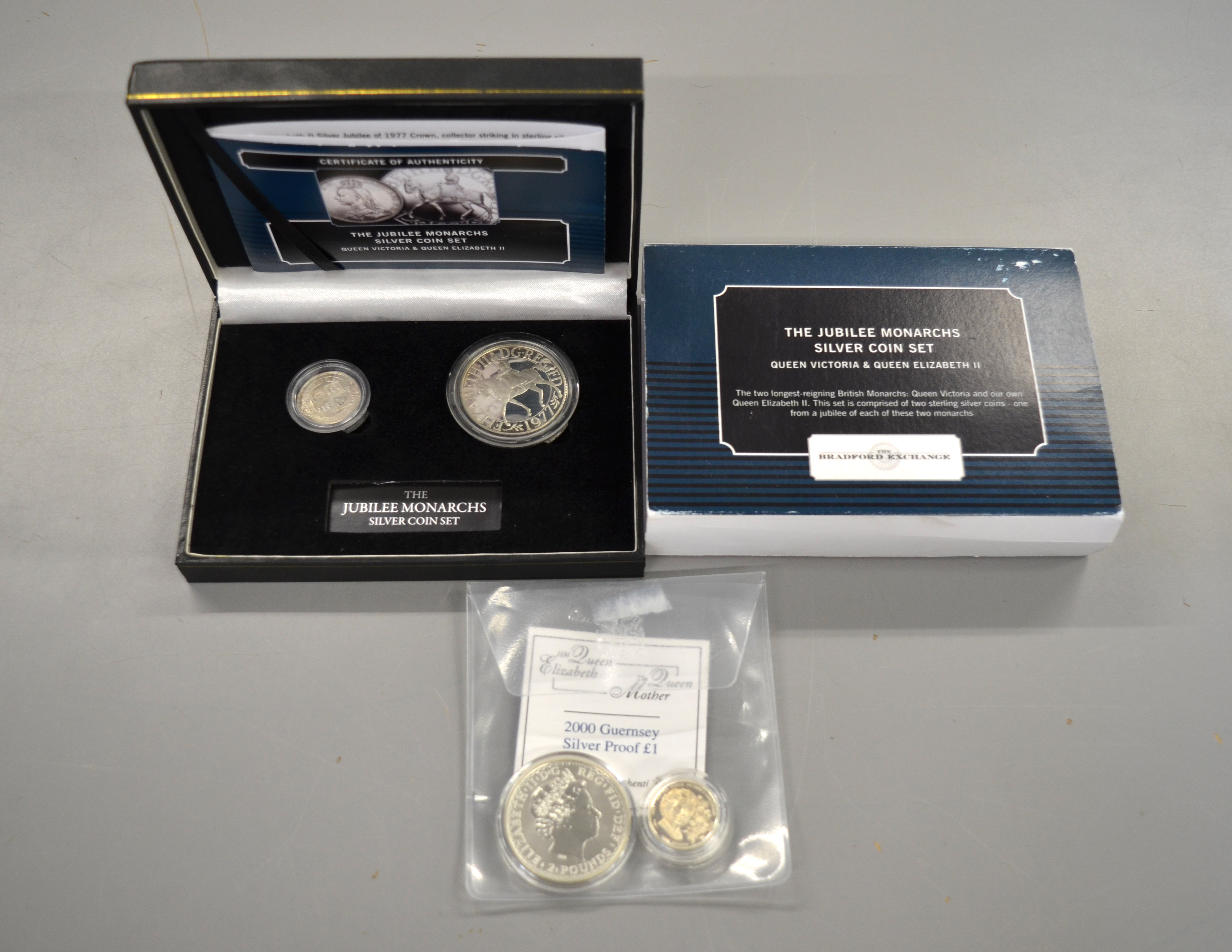 The Jubilee Monarchs Silver Coin Set with certificate & fitted case together with Brittania 1