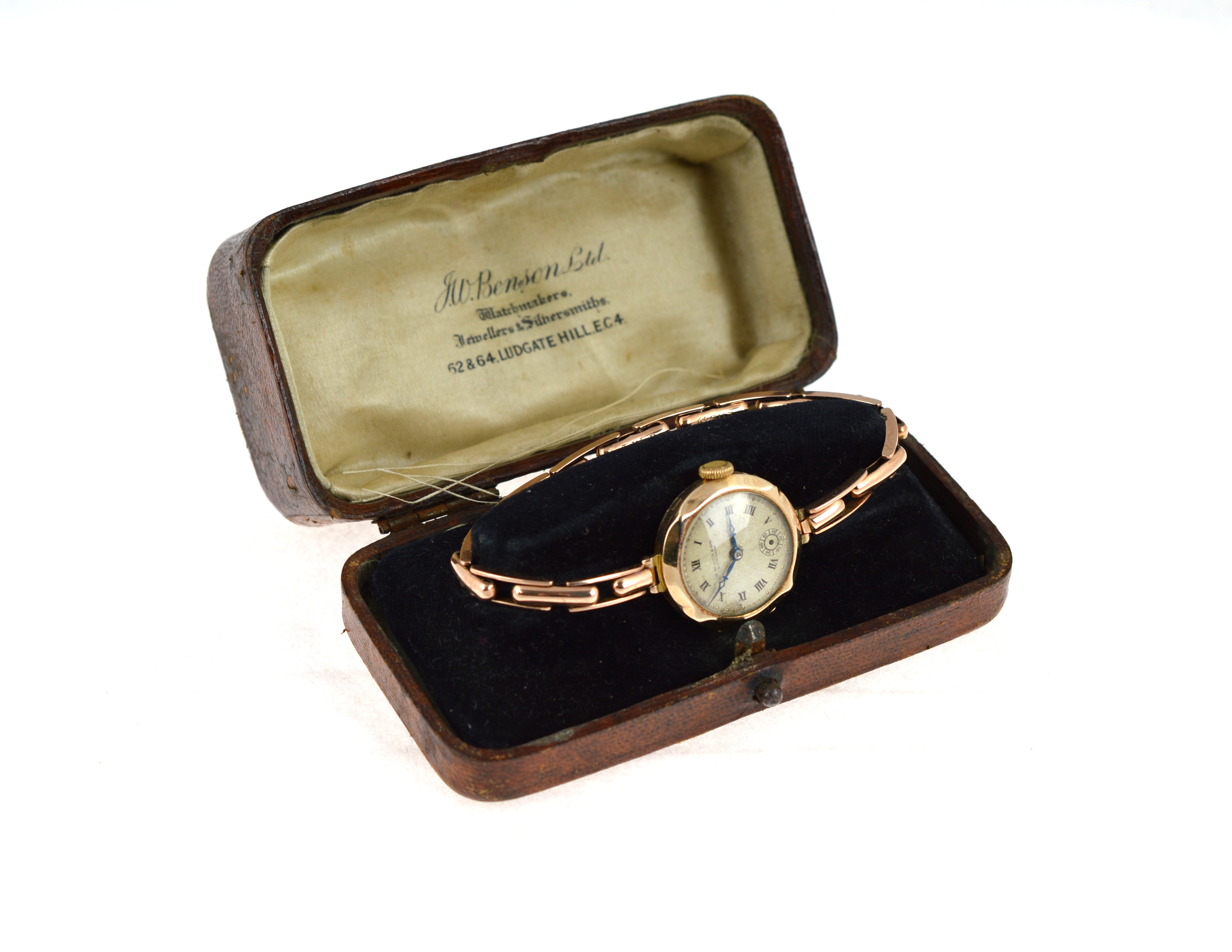 J.W BENSON - A ladies 9ct mechanical J.W Benson wristwatch, import H/M Glasgow 1926, movement marked