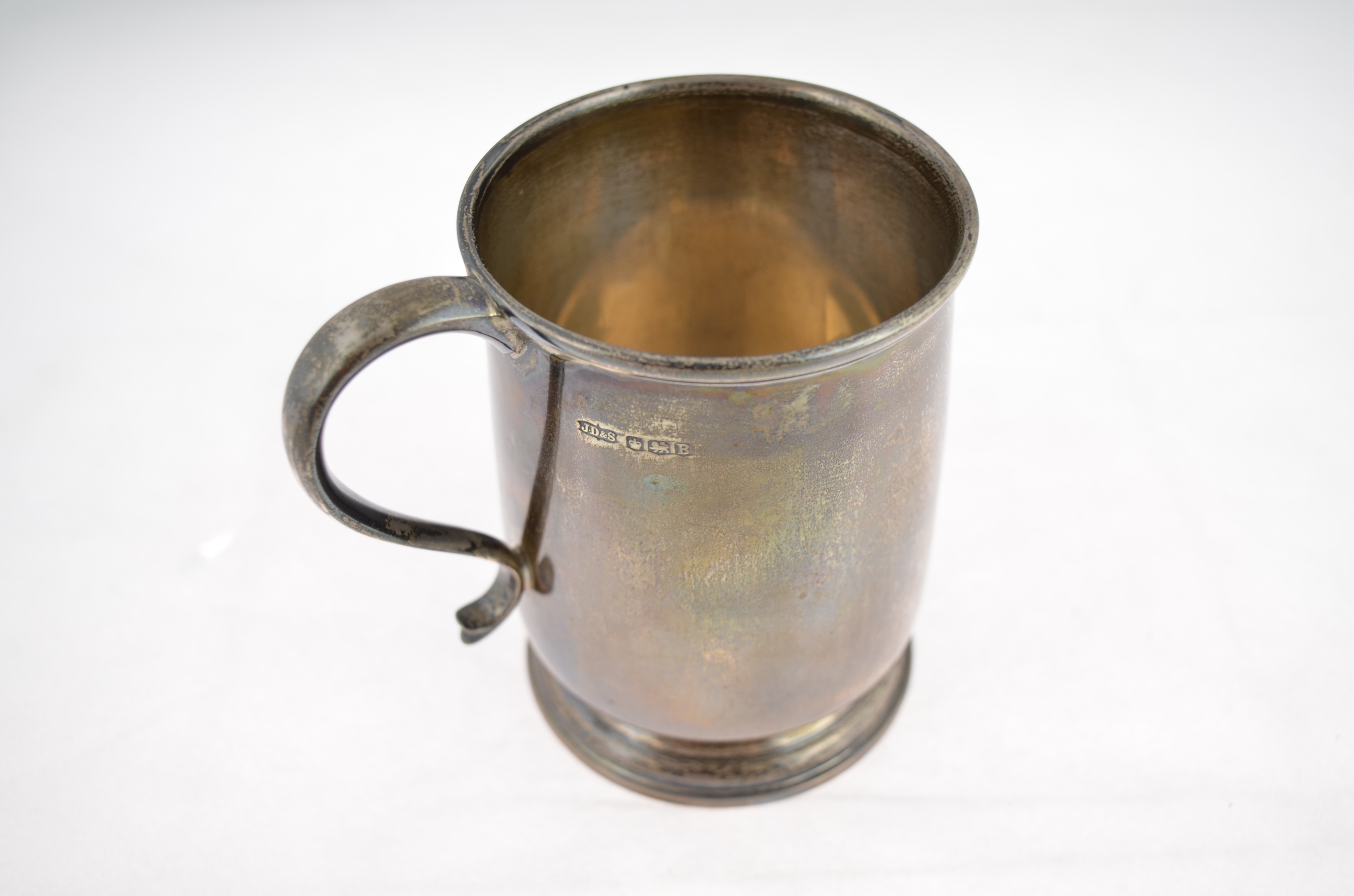 Small silver tankard H/M Sheffield 1944, approx 10cm high, approx 185gms