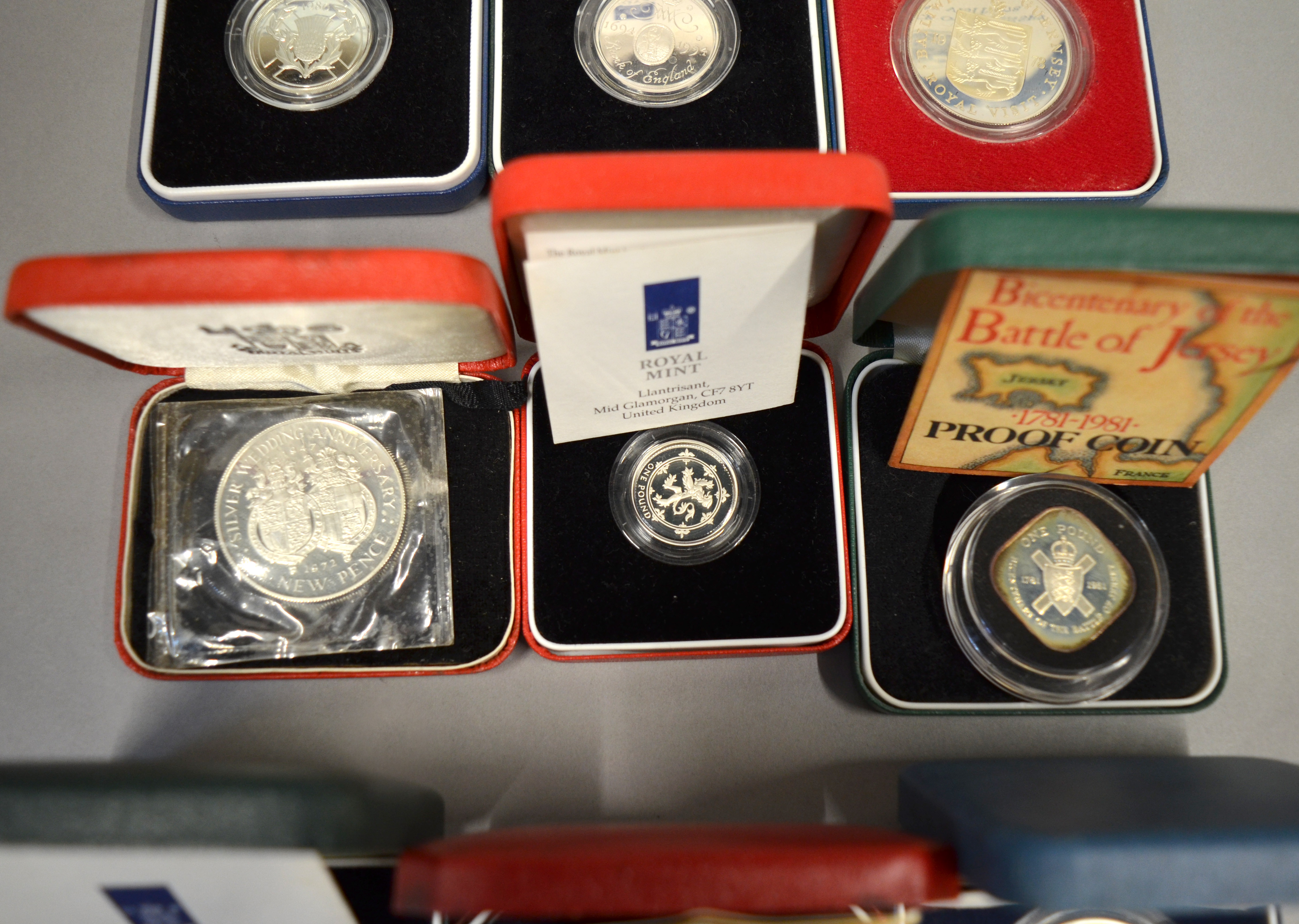 ROYAL MINT - Nine silver proof commemorative coins/medallions to include The Queens Silver Wedding - Image 3 of 4