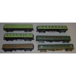 O Gauge. 4 unboxed Coaches in Southern livery by 'M.T.H. Electric Trains'  together with a Box Car