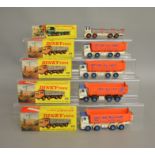 5 boxed Dinky Toys including 935 Leyland Octopus Flat Truck with Chains and 4 x 925 Leyland Dump