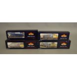 OO Gauge. 3 boxed Bachmann Diesel Locomotives including Classes 20, 25/3 and 40  together with 32-