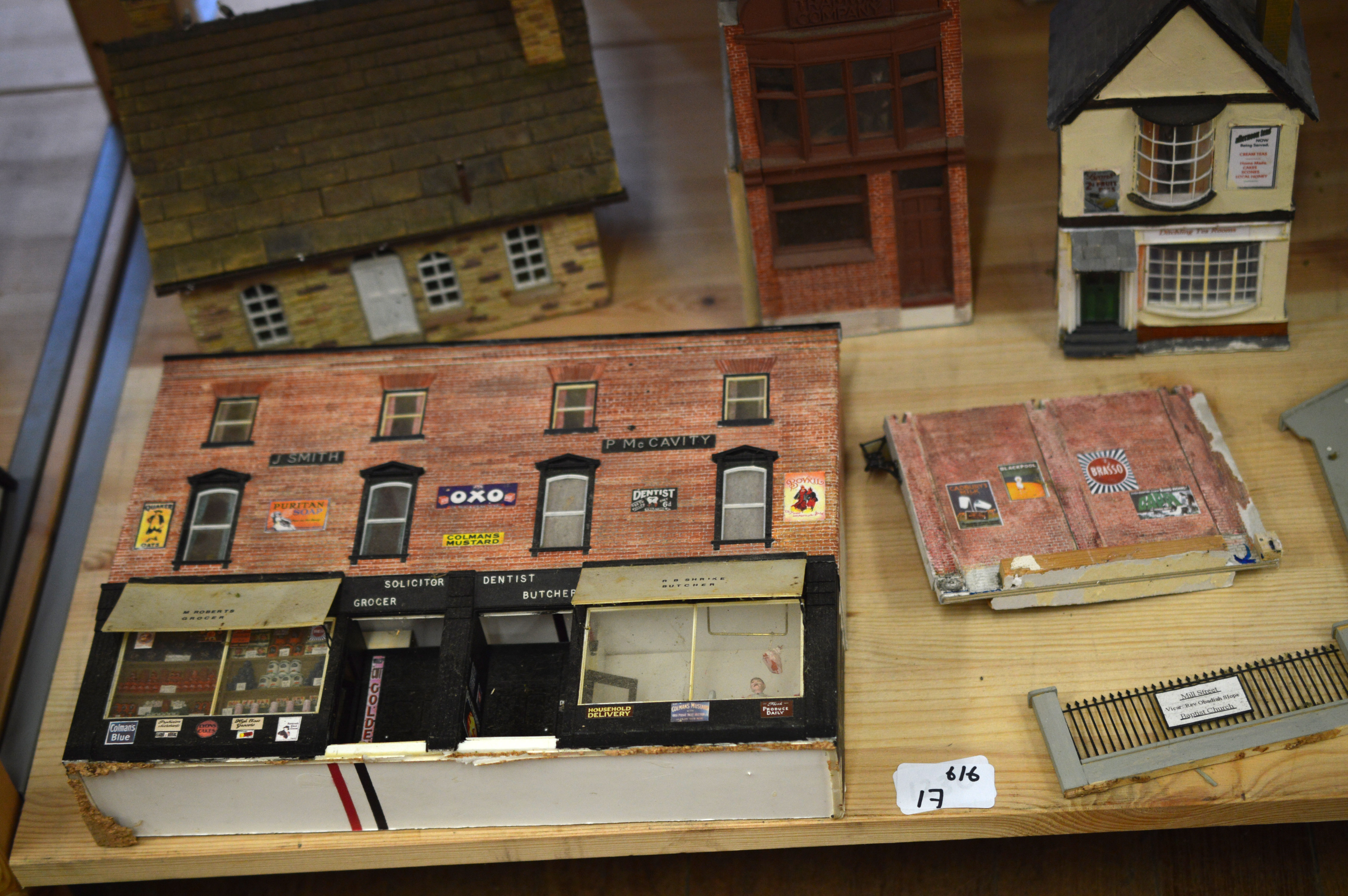 OO Gauge. 24 Trackside Buildings, mostly shops and houses, including Public Houses, Newsagent, - Image 8 of 10