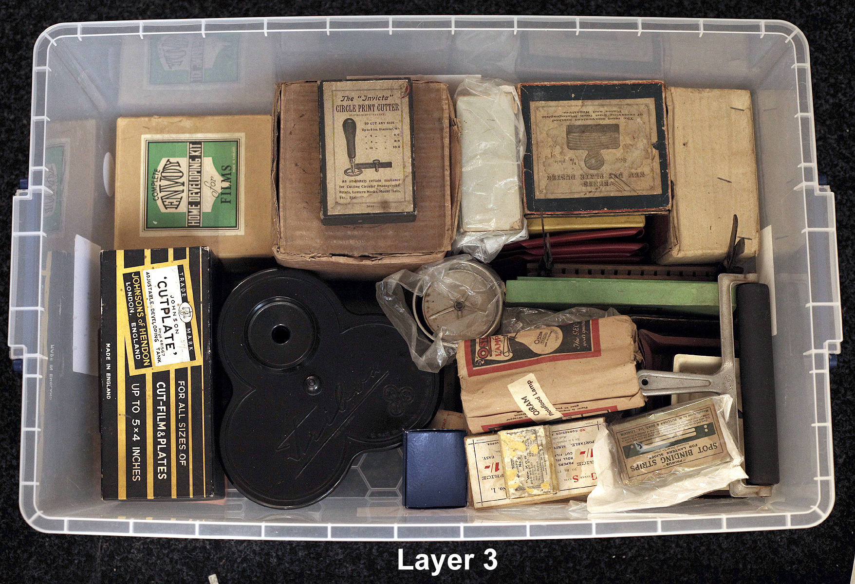 A LARGE Plastic Crate of Early to Mid-20th Century Developing Equipment. To include Bakelite and - Image 3 of 4