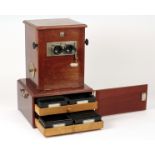 Taxiphote Table-top Stereo Viewer with French WWI Images. In full working order and with 8
