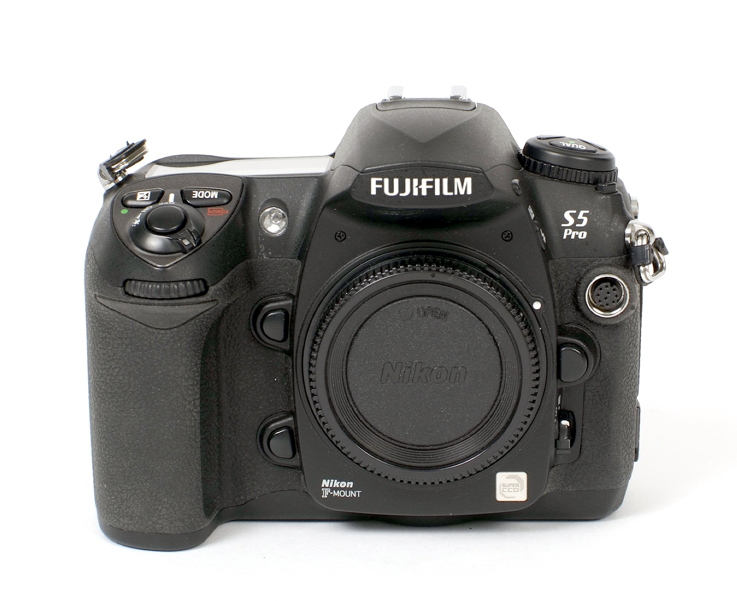 Fuji S5 Pro Digital SLR Camera Body. (condition 5E). With battery, charger, strap, instructions - Image 2 of 3