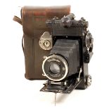 Voigtlander Prominent 6x9cm CRF Camera, Early Folding Version. With Heliar f4.5 105mm lens (