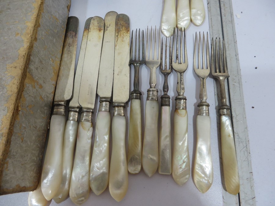 A quantity of various cutlery including silver plated, silver mounted etc - Image 5 of 10