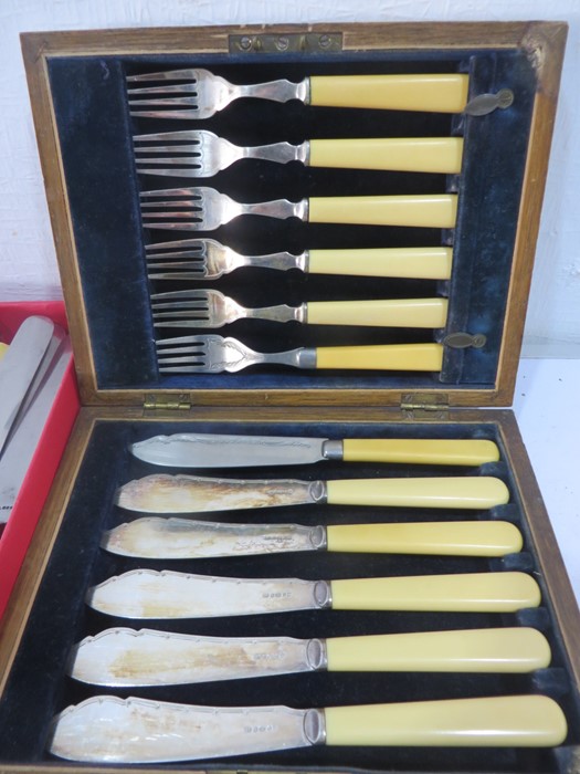 A quantity of various cutlery including silver plated, silver mounted etc - Image 2 of 10