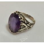 A 925 silver ring set with Amethyst