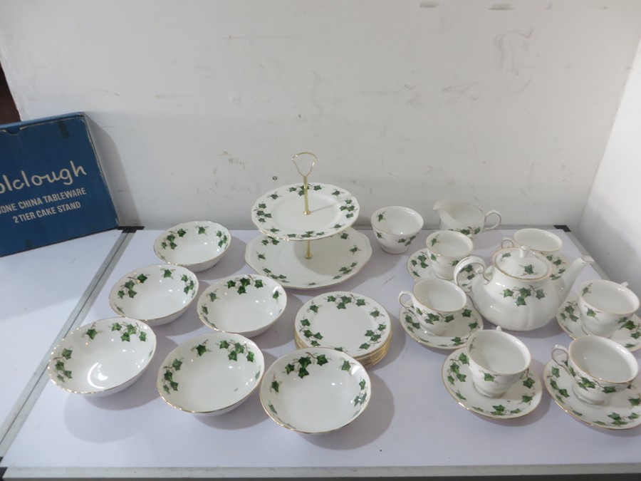 A Colclough Ivy Leaf tea set with cake stand