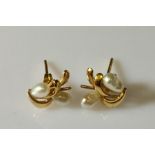Pair 9ct gold earrings with pearls
