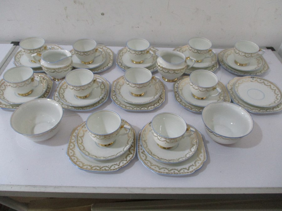 A part porcelain tea set "Victoria"
