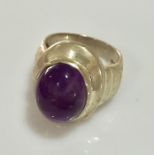 A 925 silver ring set with an Amethyst