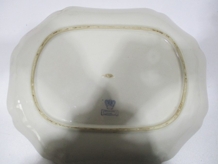 A blue and white Ironstone china meat plate decorated in the Chinese style - Image 3 of 4