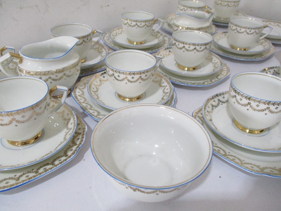 A part porcelain tea set "Victoria" - Image 2 of 4