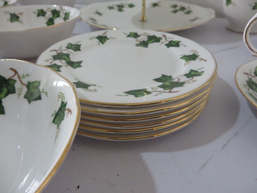 A Colclough Ivy Leaf tea set with cake stand - Image 4 of 8