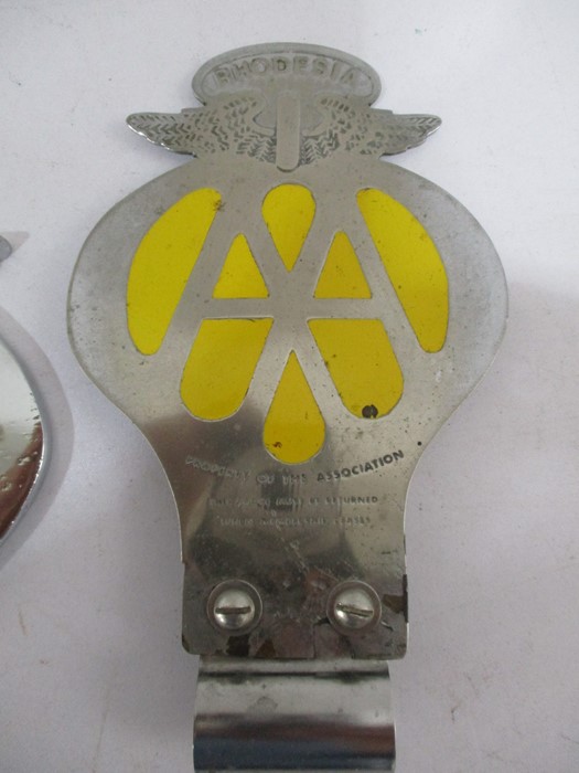 Four vintage AA badges including Rhodesia, South Africa, New Zealand and a brass version - Image 5 of 6