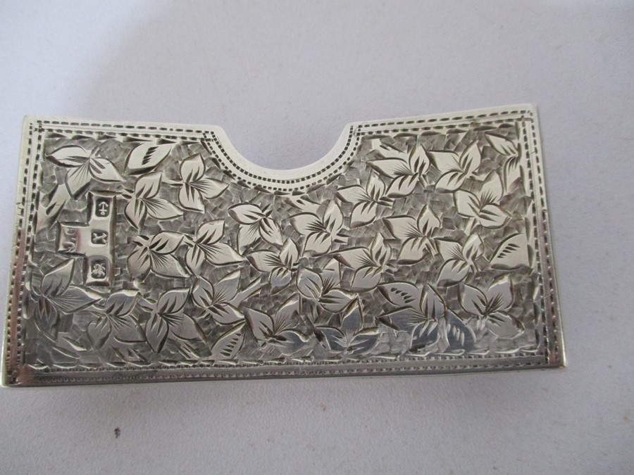 A hallmarked silver Victorian curved card case, Birmingham 1897 - Image 3 of 4
