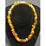 A Baltic natural amber necklace, 34.1g