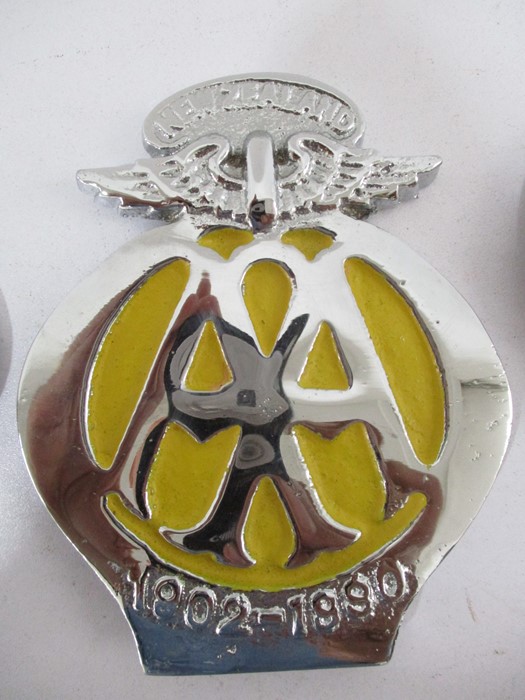 Four vintage AA badges including Rhodesia, South Africa, New Zealand and a brass version - Image 4 of 6