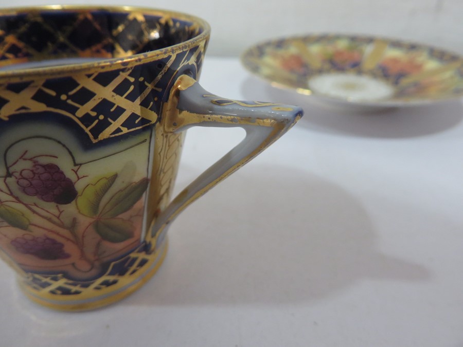 Dresden Hirsch cabinet cup and saucer - Image 4 of 8