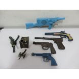 A collection of vintage toy guns etc including Daisy MFG Co No. 80