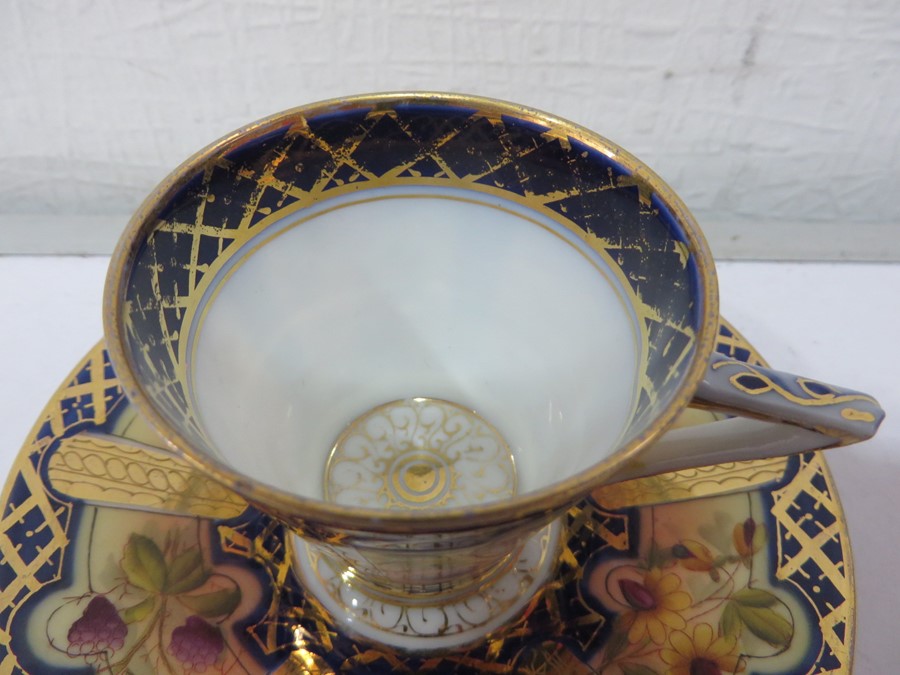 Dresden Hirsch cabinet cup and saucer - Image 2 of 8