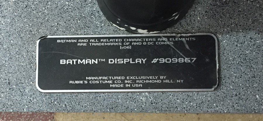 A lifesize limited edition figure of Batman on plinth, number 34/500, manufactured by Rubie's - Image 8 of 8