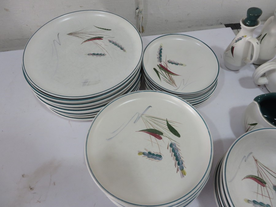 A Denby 'Greenwheat' dinner service - Image 2 of 12