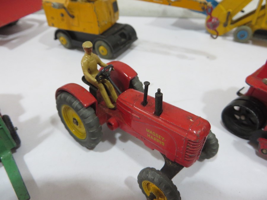 A collection of dinky toys and supertoys including Heavy Tractor, Blaw Knox Bulldozer, Muir-Hill - Image 8 of 15