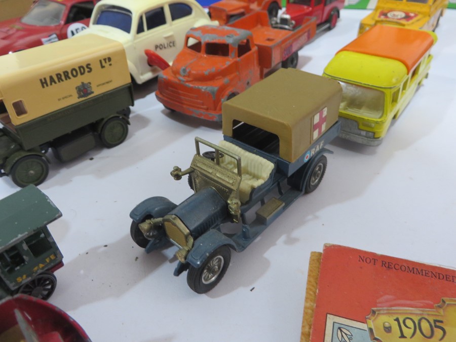 A collection of various diecast cars, planes etc including Matchbox, Mobil, Tri-ang, Corgi - Image 14 of 20