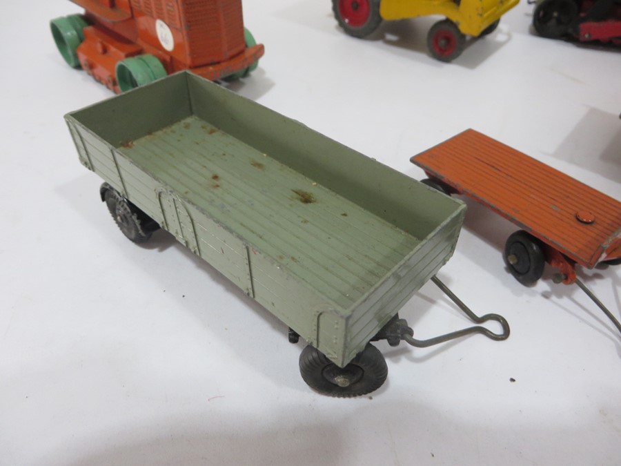 A collection of dinky toys and supertoys including Heavy Tractor, Blaw Knox Bulldozer, Muir-Hill - Image 11 of 15
