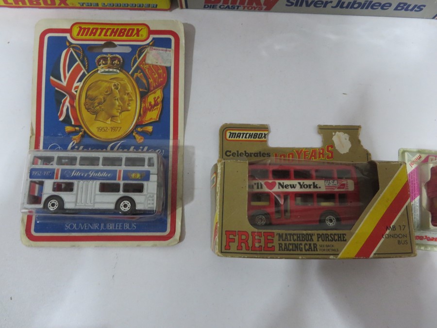 A collection of 8 boxed diecast buses including Dinky, Corgi and Matchbox - Image 7 of 7