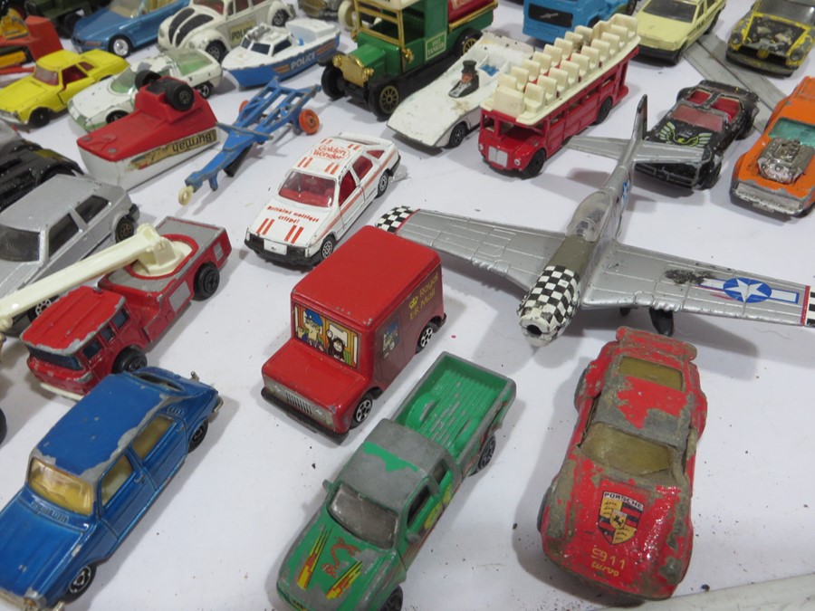 A collection of various diecast vehicles including Corgi, Tonka etc - Image 11 of 32