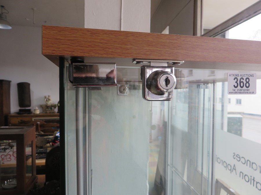 A pair of lockable glass display cabinets- keys in office - Image 2 of 6