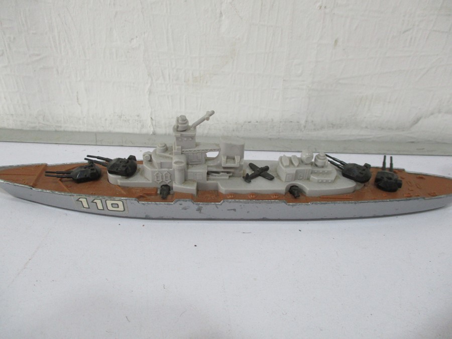 A collection of die cast ships including Minic, Triang and Matchbox - Image 9 of 16