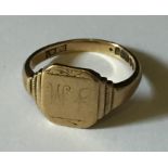 A 9ct gold signet ring. Total weight 4.2g