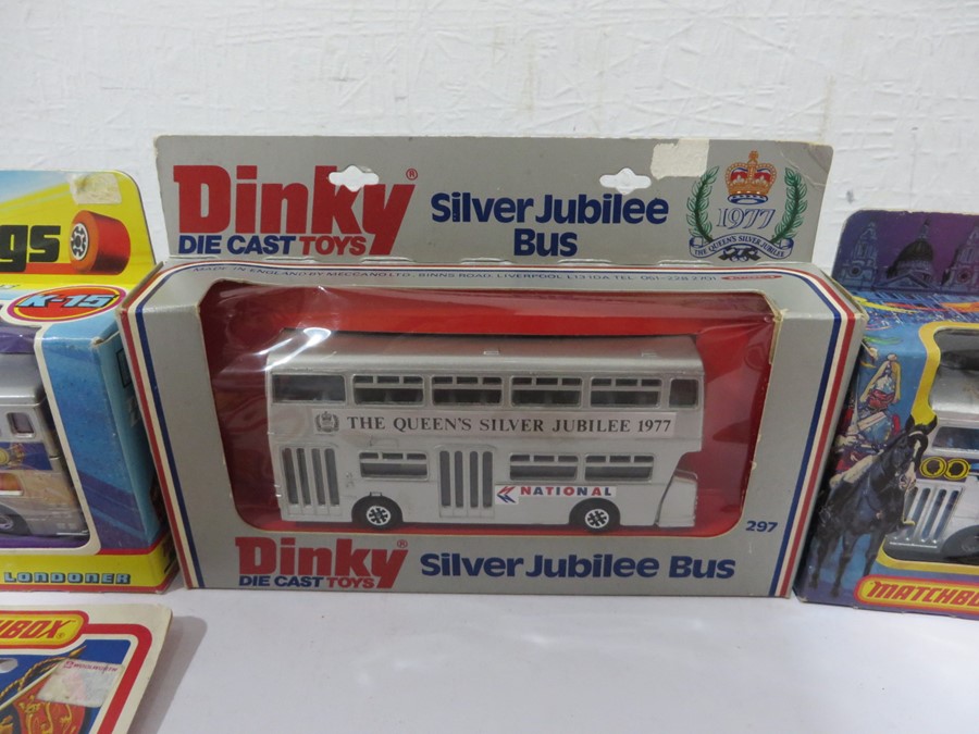 A collection of 8 boxed diecast buses including Dinky, Corgi and Matchbox - Image 3 of 7