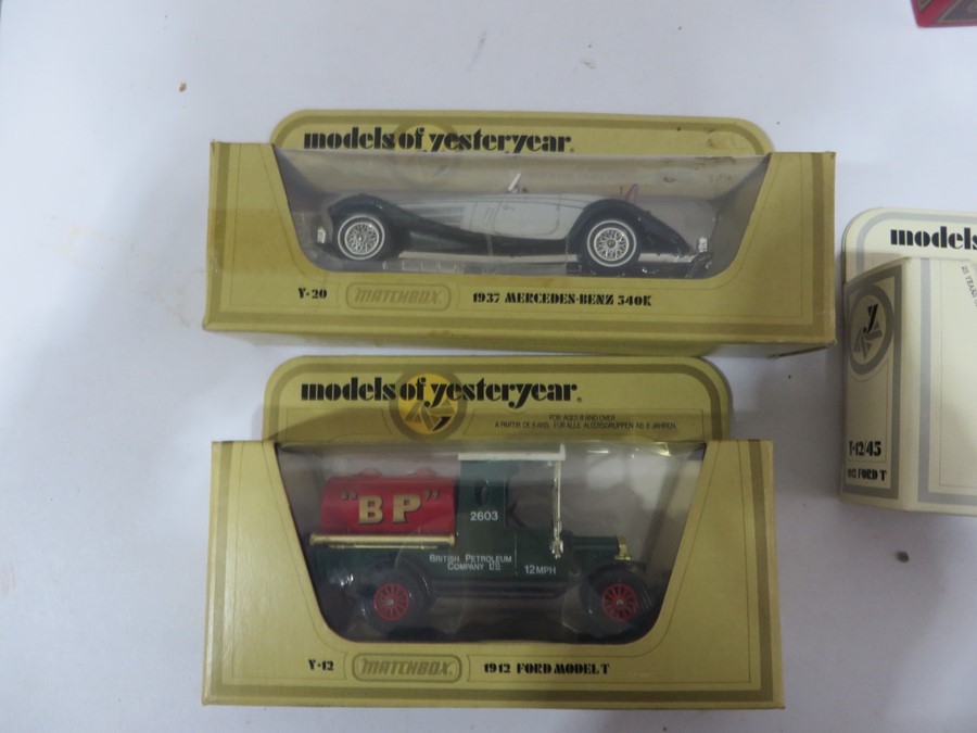 A collection of boxed Models of Yesteryear diecast cars - Image 14 of 15