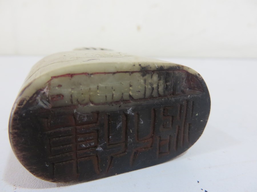 A Chinese inscribed soapstone seal with a figure of buddah - Approx 7.8cm height - Image 13 of 13