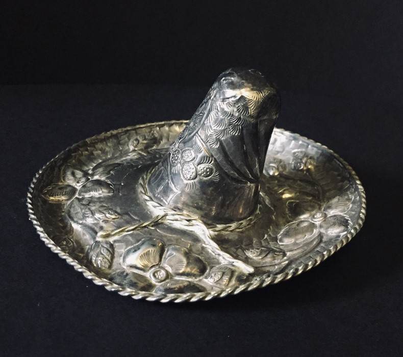 A Stirling silver Mexican sombrero, diameter 11cm. Weight 53.9g